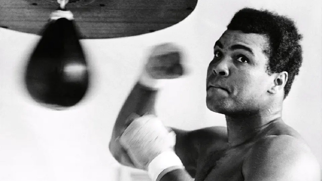 When Did Muhammad Ali Retire?